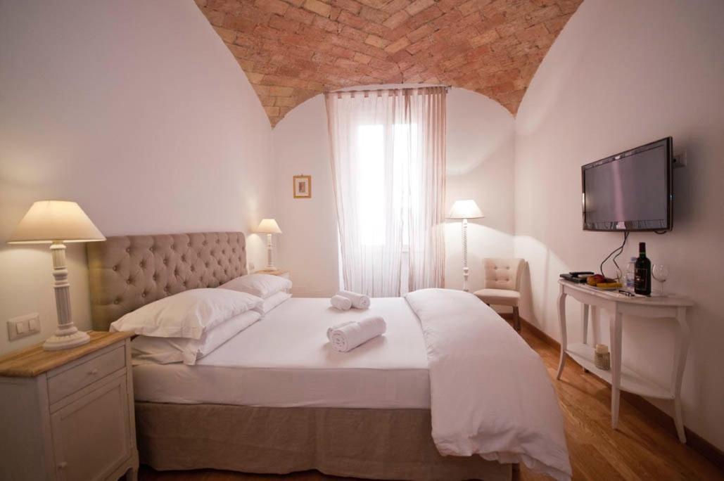 La Finestra Sul Colosseo B&B 1 Róma Kültér fotó